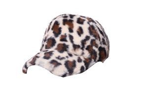 CAP00612-White